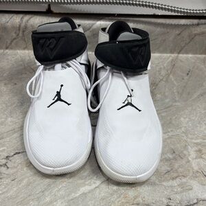 RARE 2017 Nike Air Jordan's WHY NOT ZERO WHITE/BLACK Russel Westbrook size 12